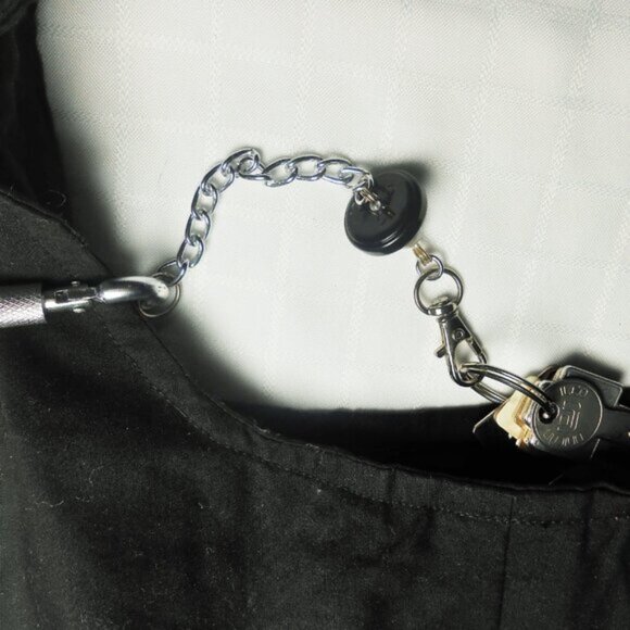 No.271. Handmade keyring with a ring and a carabiner clip - Picture 3 of 3